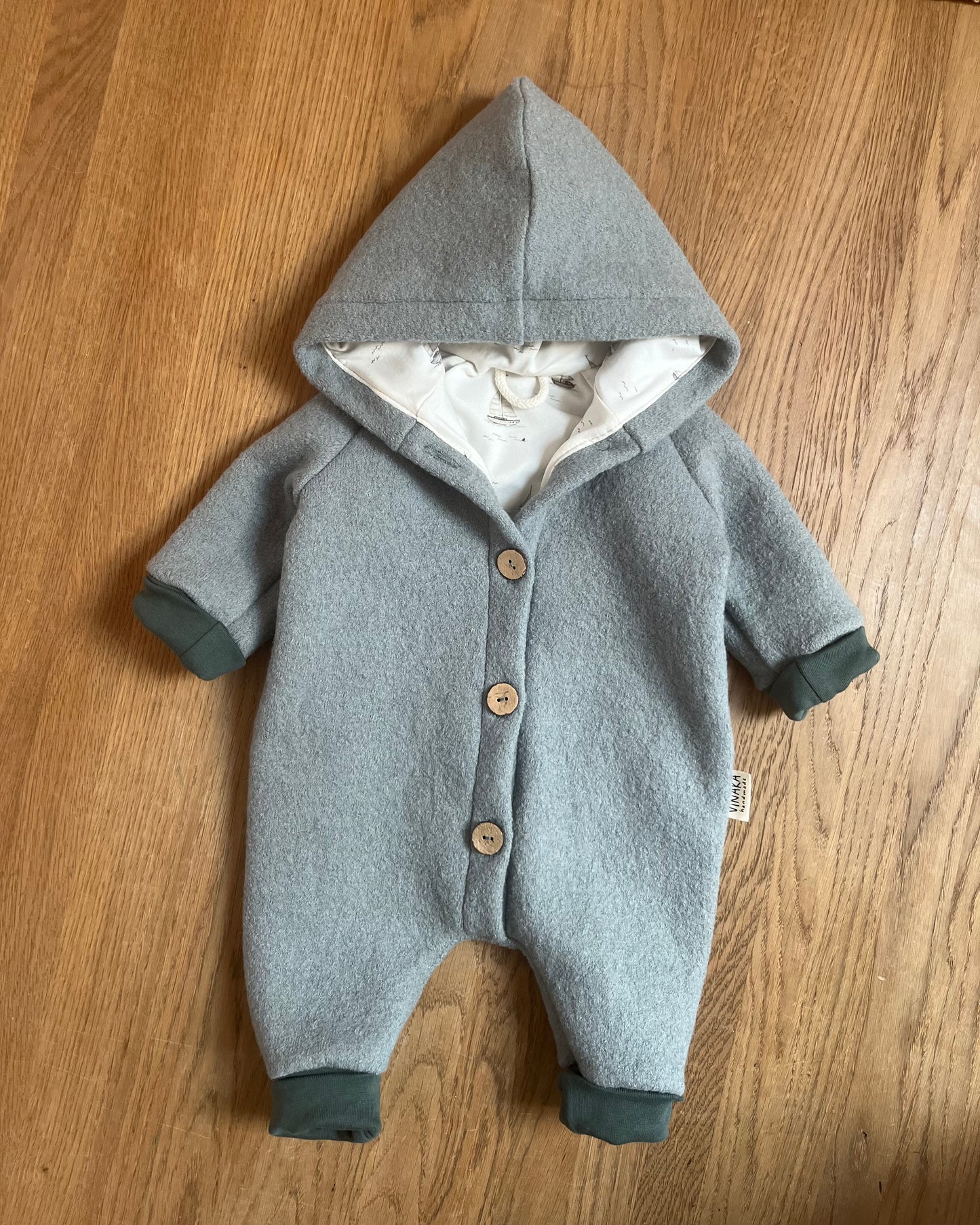 Wollwalk Overall „Altgrün“ Grösse 56/62