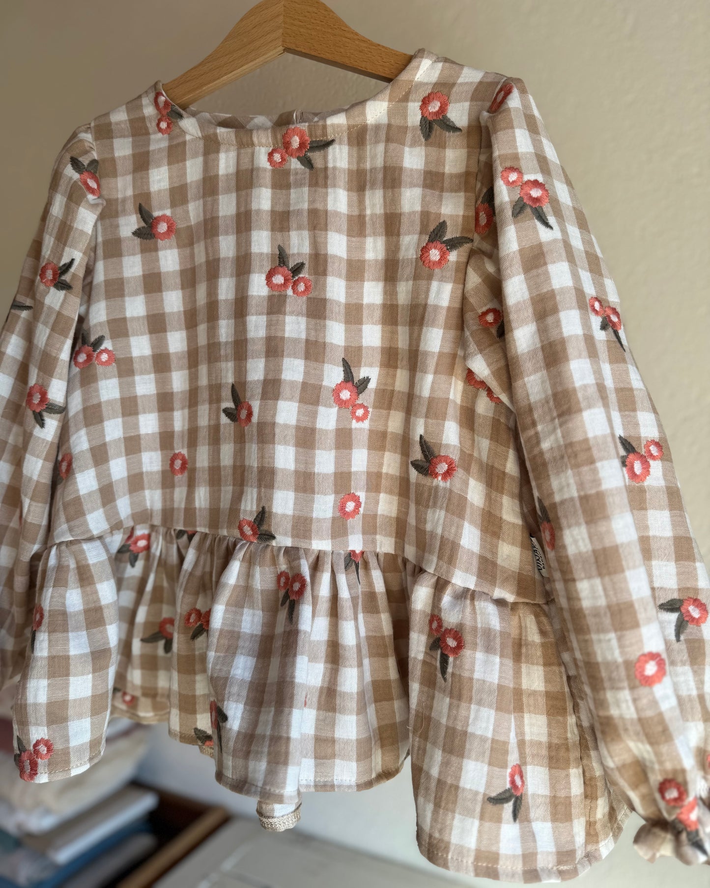 Musselinbluse „Fleurs Brodées“